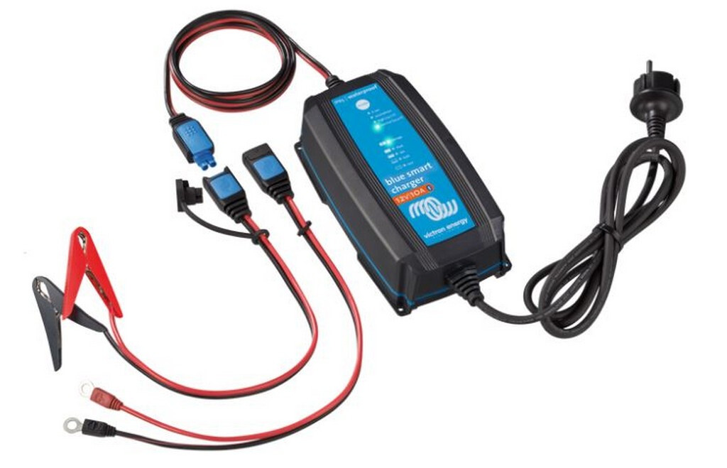 Victron Blue Smart IP65 Acculader 12/10 (1) Image