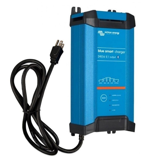 [8719076052500] Victron Blue Smart IP22 Acculader 24/16 (1) 120V NEMA 5-15